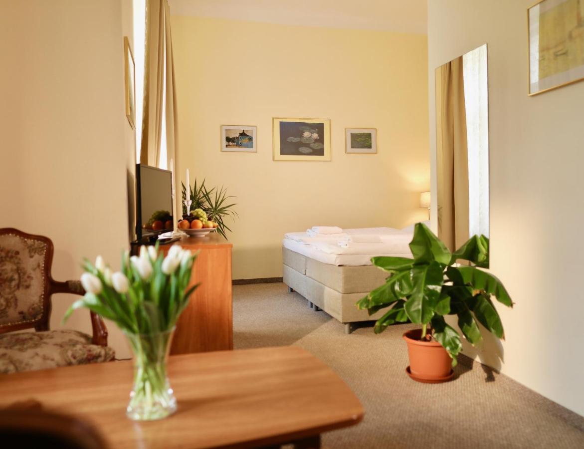 U Semika 3* Prag